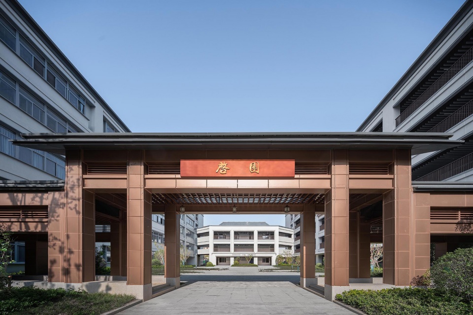 The East Campus of Hefei No 1 High School by UAD