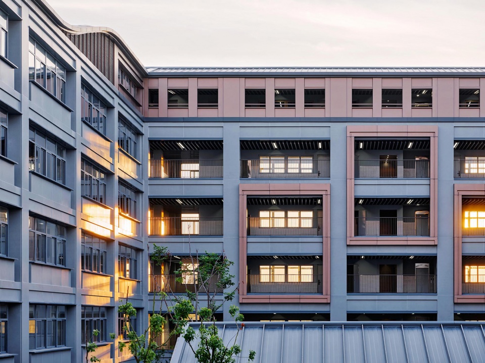The East Campus of Hefei No 1 High School by UAD