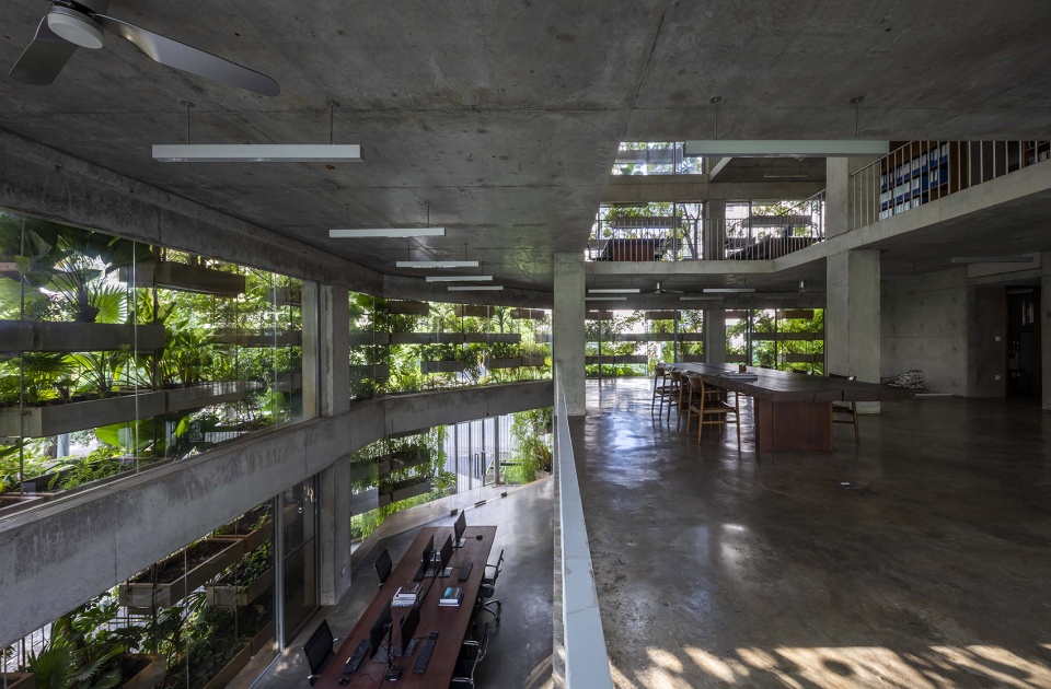 urban farming office by vtn architects