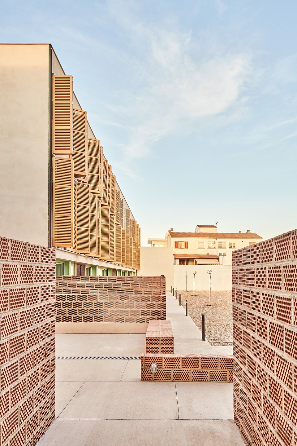 54 subsidized homes in Mallorca by Alventosa Morell Arquitectes