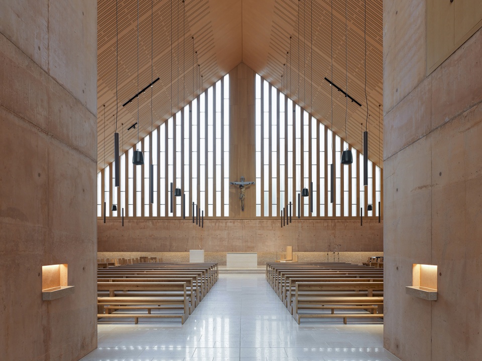 Church of the Holy Spirit in Pegognaga near Mantua by LR Architetti