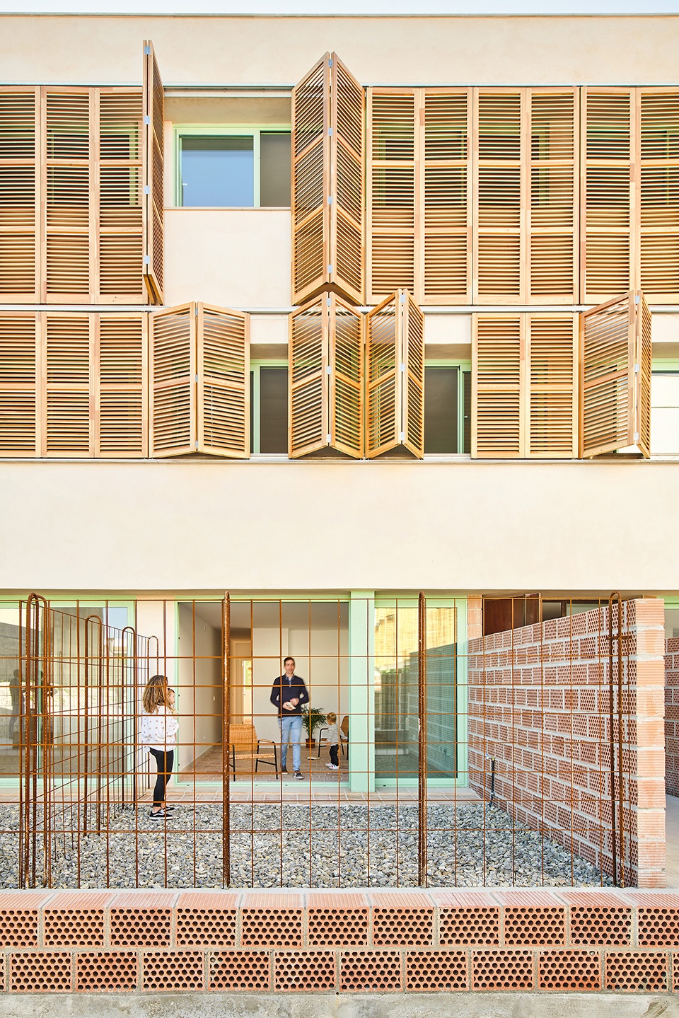 54 subsidized homes in Mallorca by Alventosa Morell Arquitectes hra