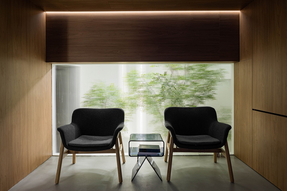 RAYONE STUDIO China by Qisi Design