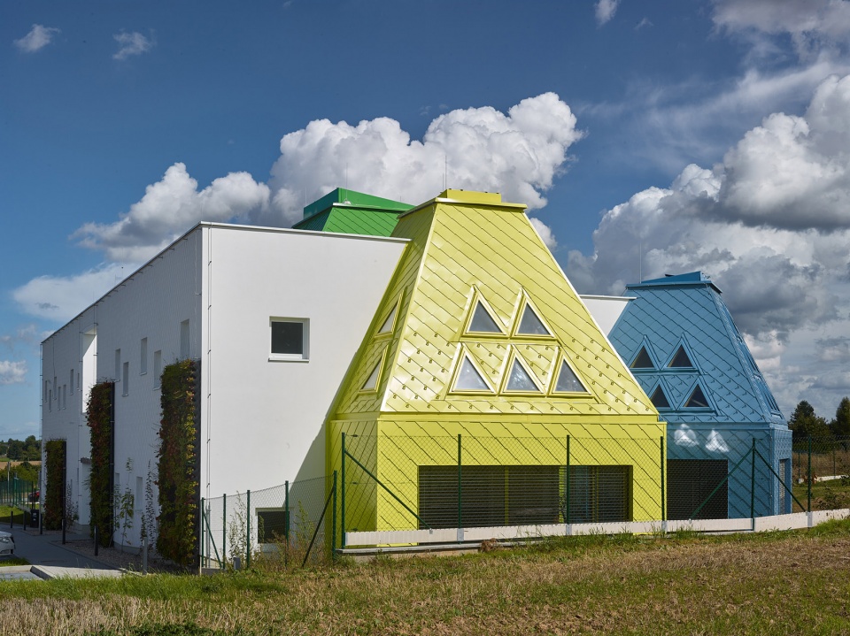 vetrnik kindergarten by architektura