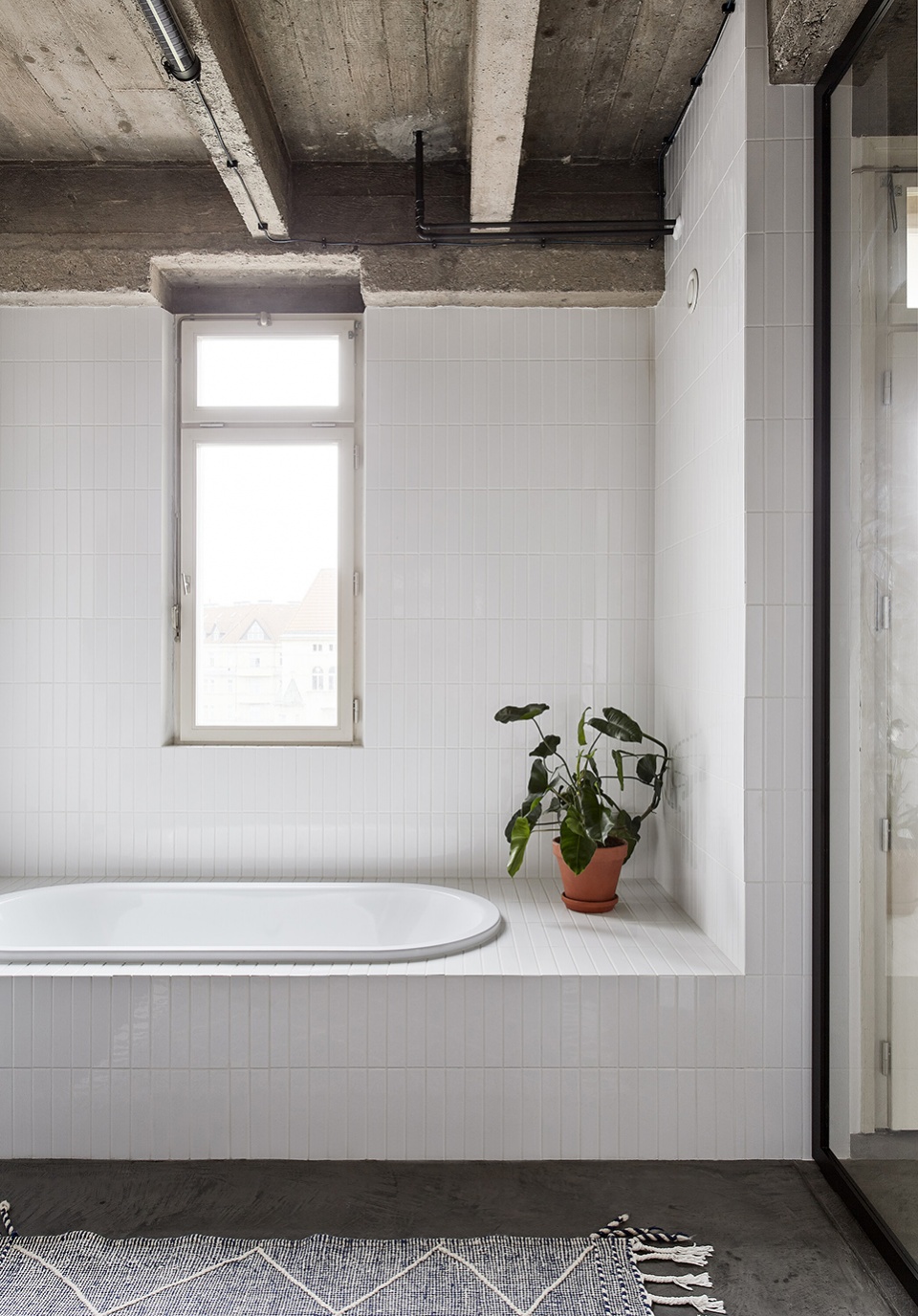 letna apartment by marketa bromova architekti