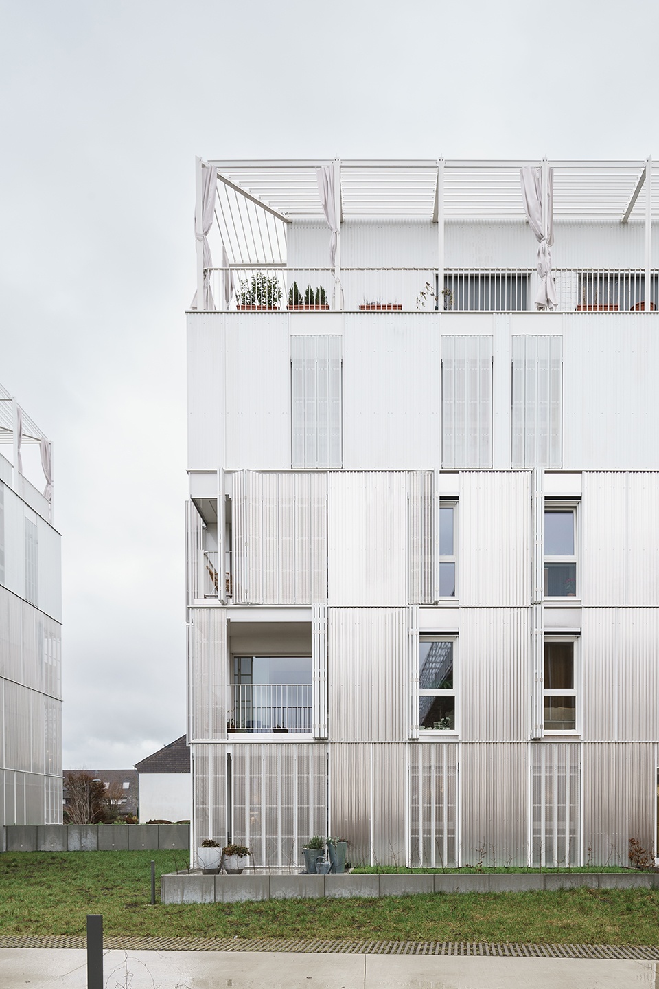 HOUSING in KIEM LUXEMBOURG by Amann Canovas Maruri Adelino Magalhaes