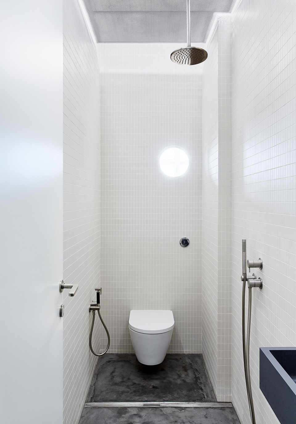 letna apartment by marketa bromova architekti