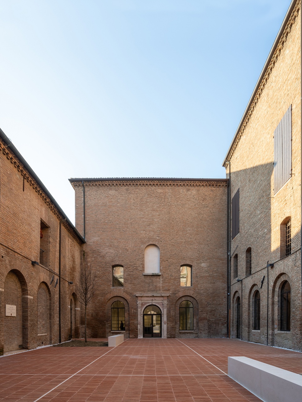 renovation restoration and refurbishment of palazzo dei diamanti labics