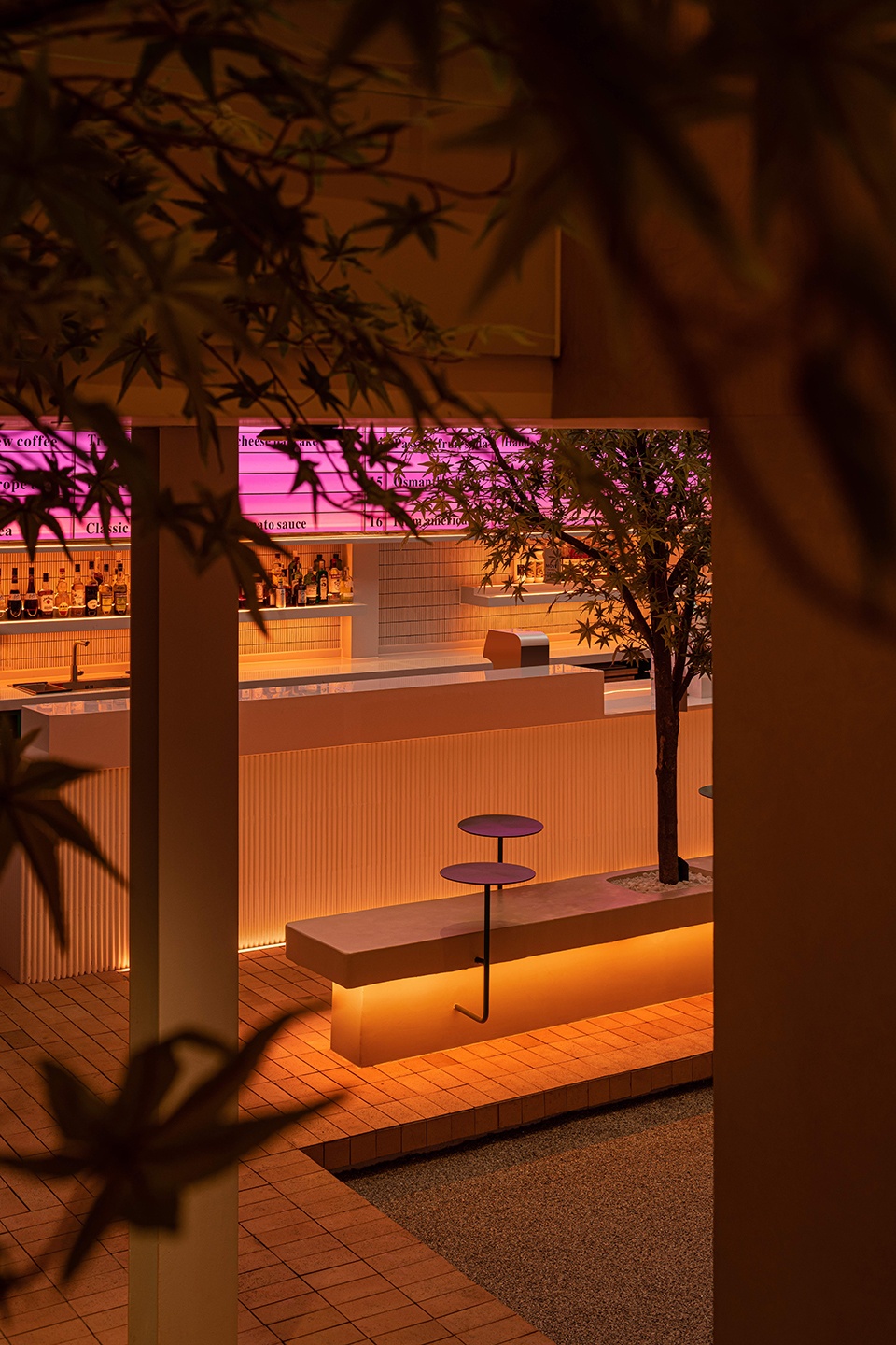 CARE PARTNER China by Yizhan Design
