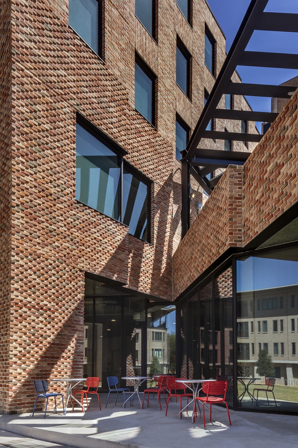 Sid Richardson Residential College Houston by Barkow Leibinger