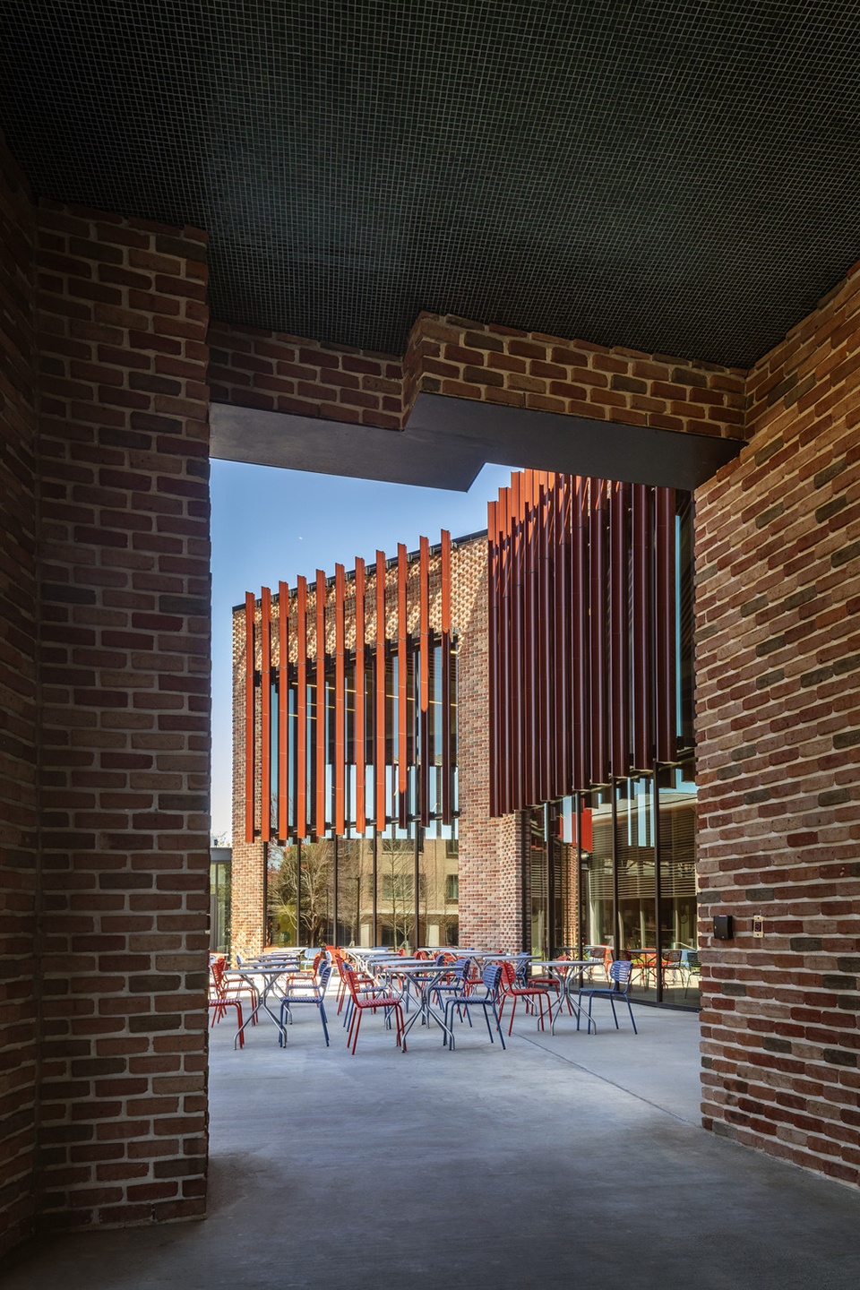 Sid Richardson Residential College Houston by Barkow Leibinger