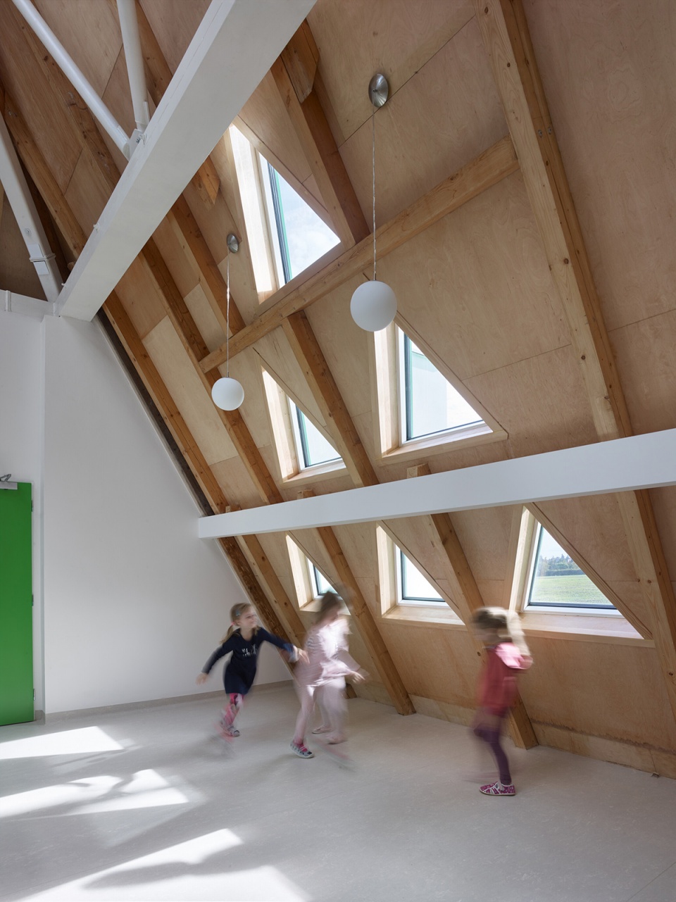 vetrnik kindergarten by architektura