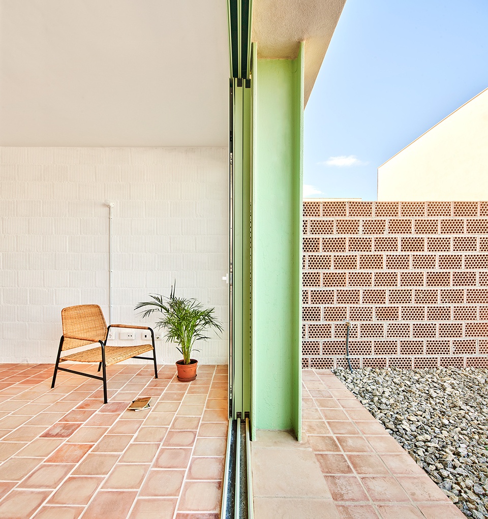 54 subsidized homes in Mallorca by Alventosa Morell Arquitectes