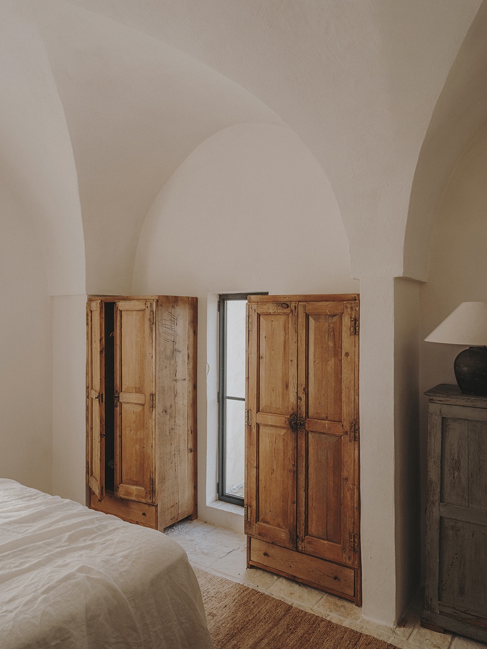 Casolare Scarani by Studio Andrew Trotter