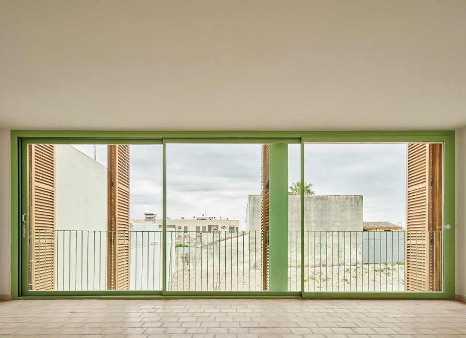 54 subsidized homes in Mallorca by Alventosa Morell Arquitectes
