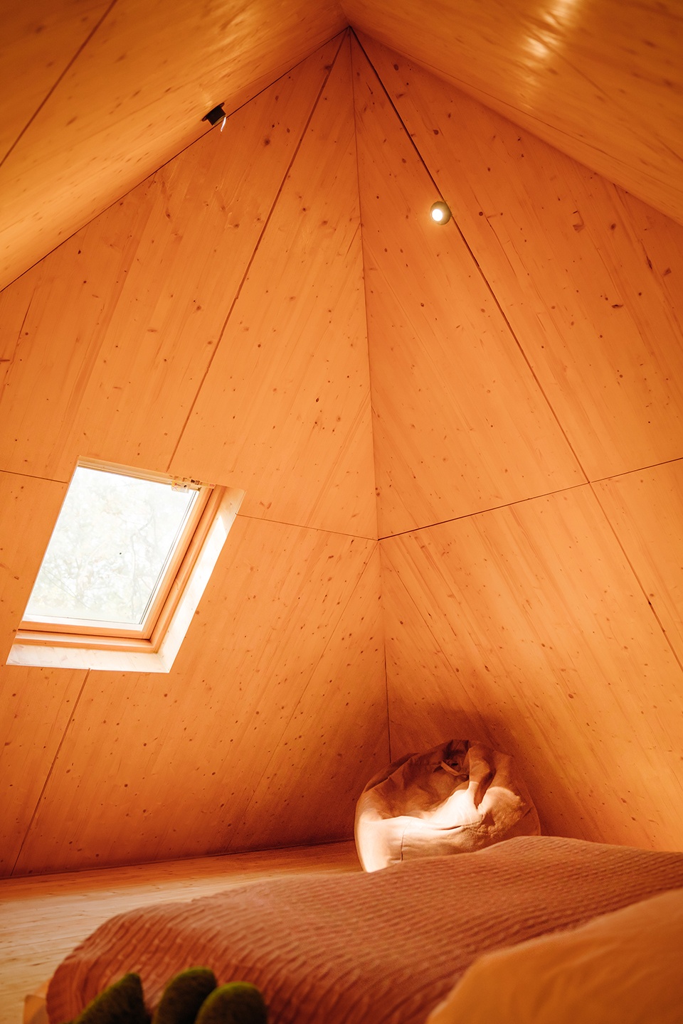 Wild Home 96 The Pyramid Cabin China by Wiki World Advanced Architecture Lab