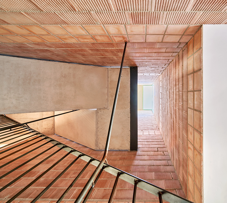 54 subsidized homes in Mallorca by Alventosa Morell Arquitectes