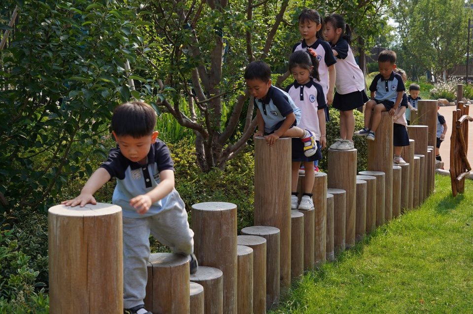 One Infinity Academy Kindergarten by Horizon Atmosphere Landscape