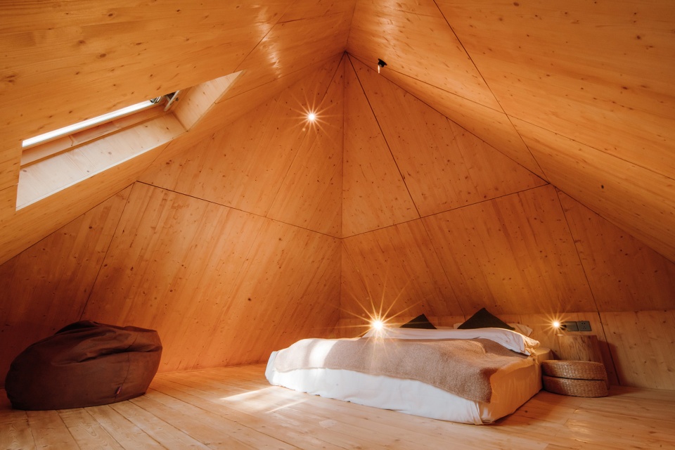 Wild Home 96 The Pyramid Cabin China by Wiki World Advanced Architecture Lab
