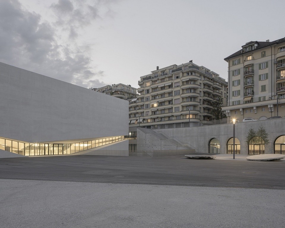 photo elysee and mudac by ittenbrechbuhl aires mateus associados