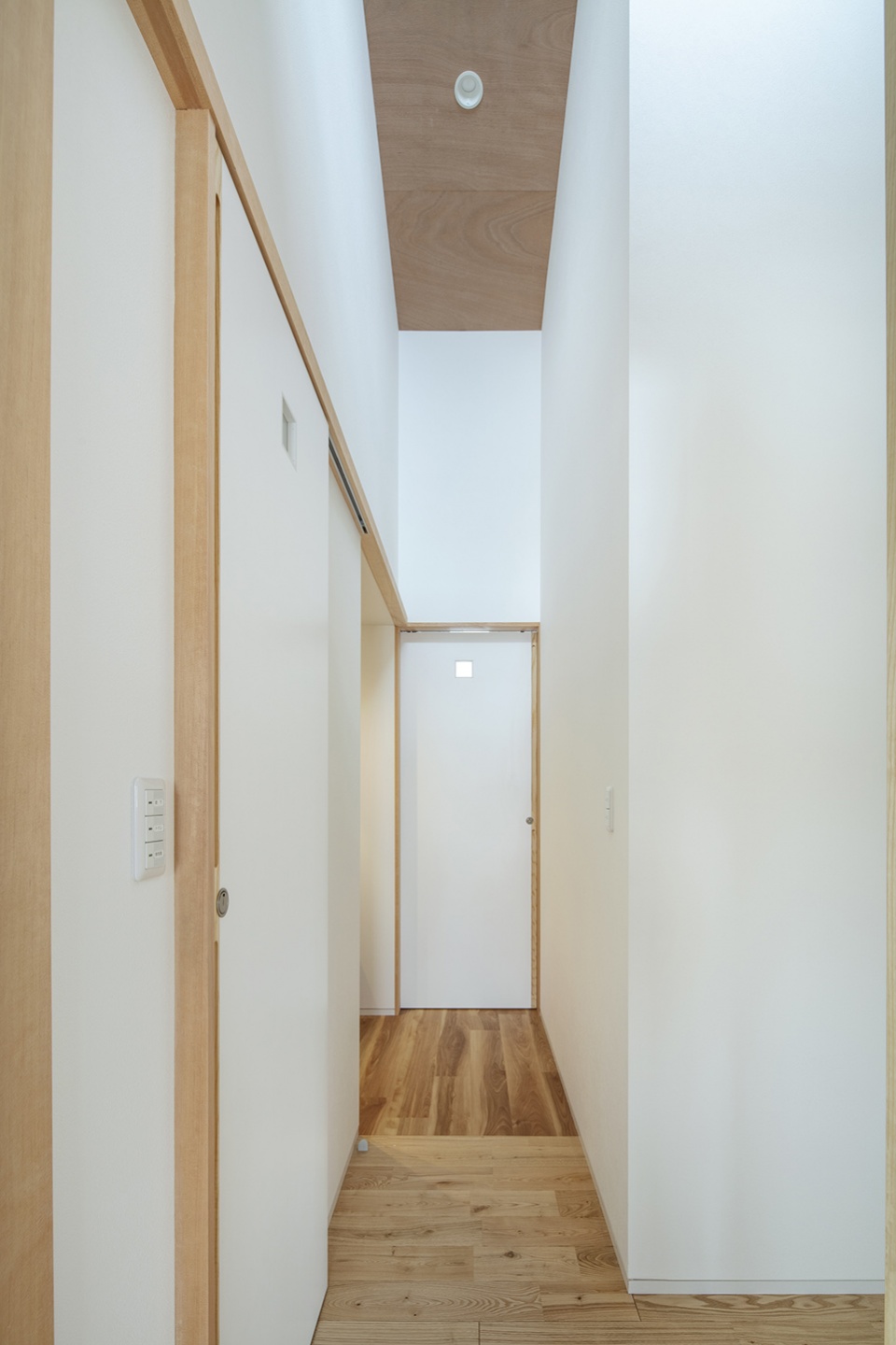 villa uonuma by tsutsumi associates