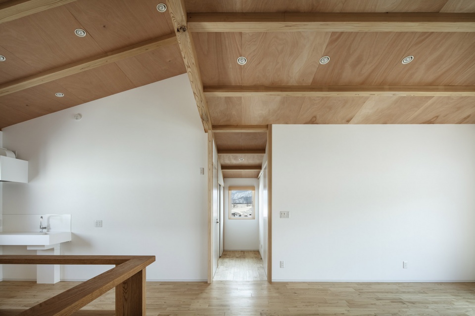 villa uonuma by tsutsumi associates