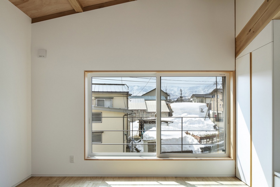 villa uonuma by tsutsumi associates