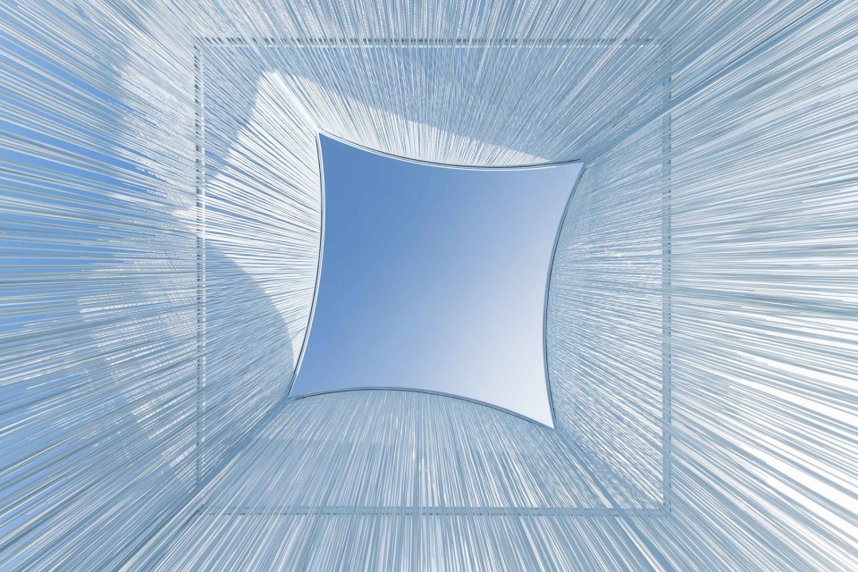 freeing frameyard by has design and research