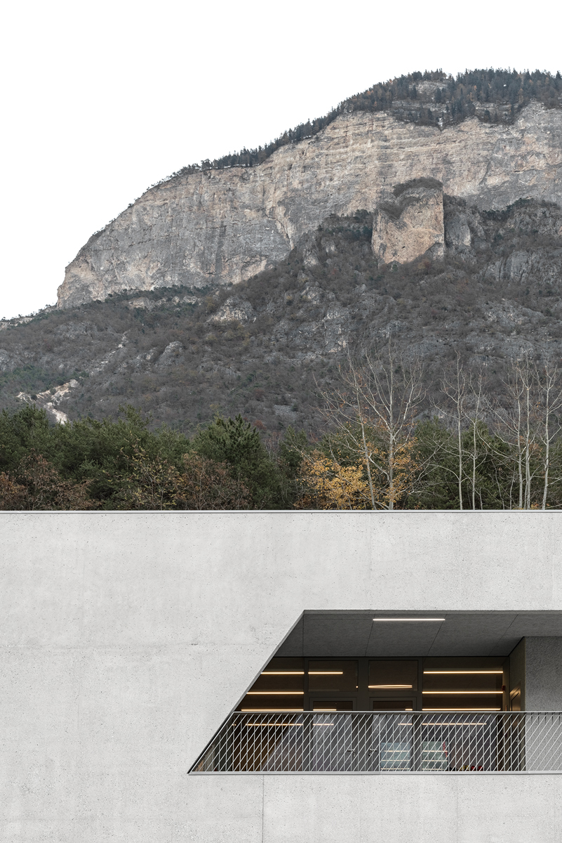 fieldhouse by modusarchitects
