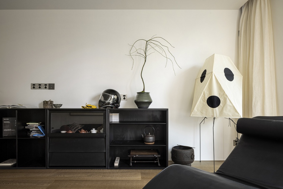 take it easy by the one studio