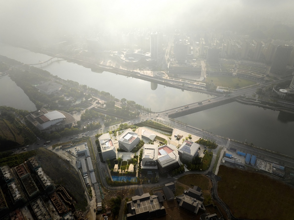 kaihua county public culture square by chinacuc