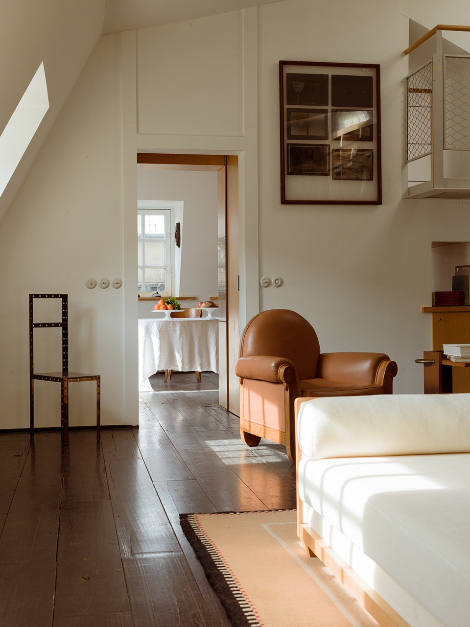 the hallwyll hotel by marie anne derville