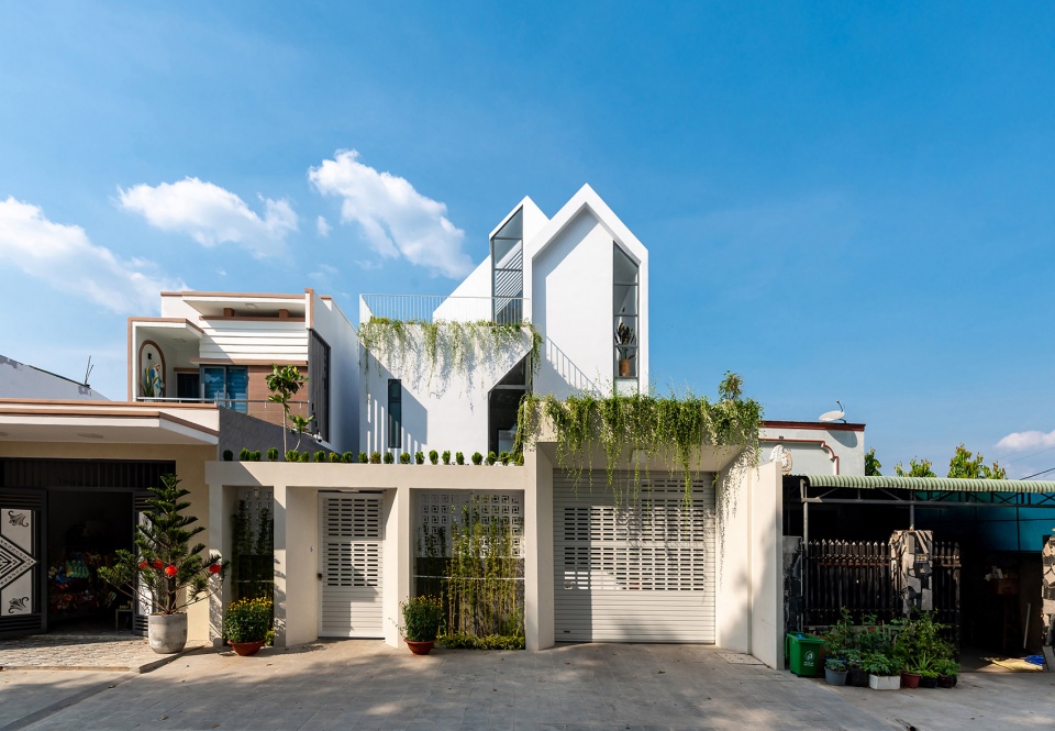 Gather House by Story Architecture