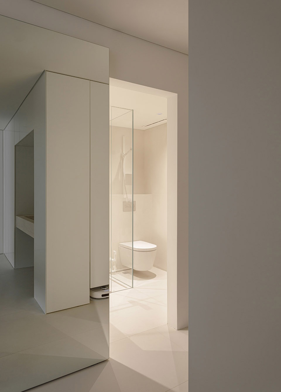 Between the lines China by CHENJING DESIGN ohr