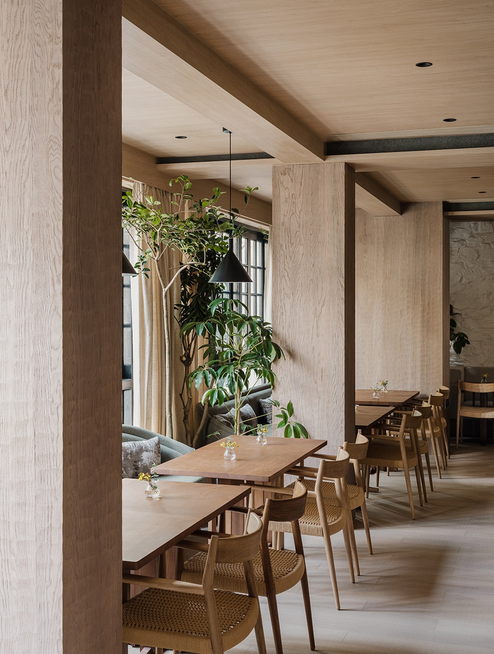 Gaga Coast Shanghai by Linehouse