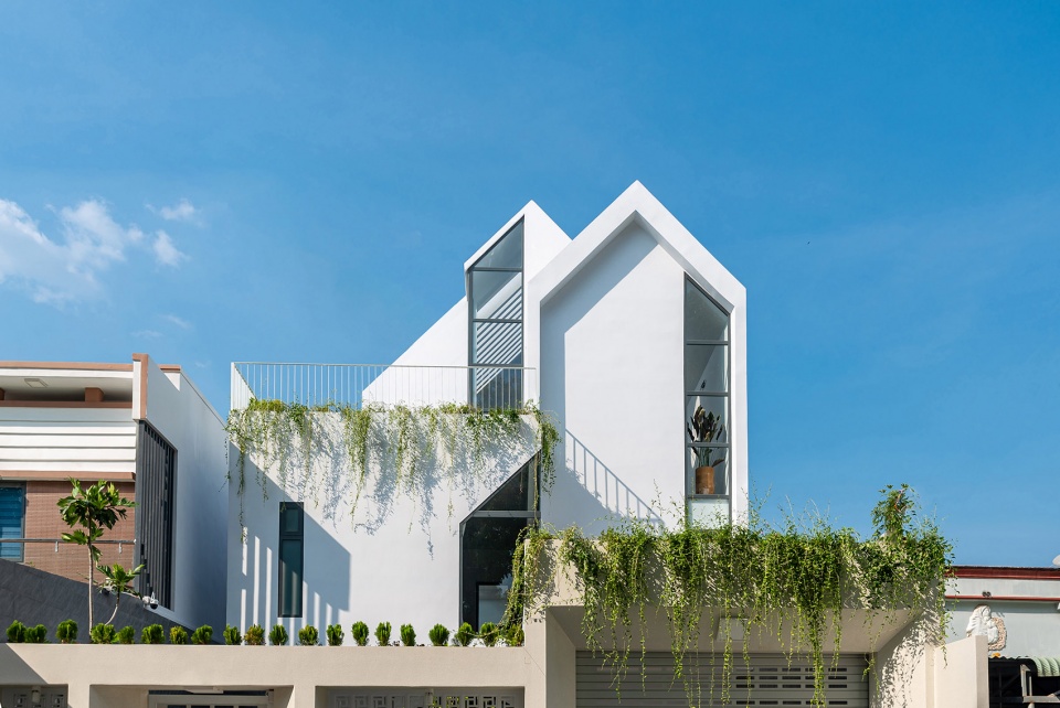 Gather House by Story Architecture