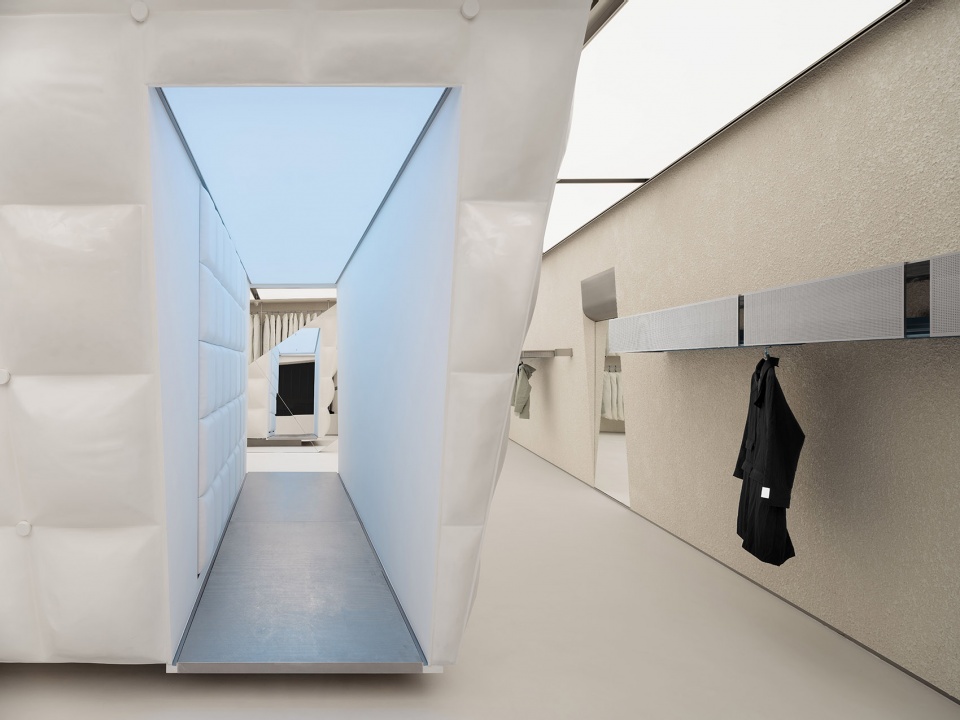 skypeople beijing concept store by fog architecture