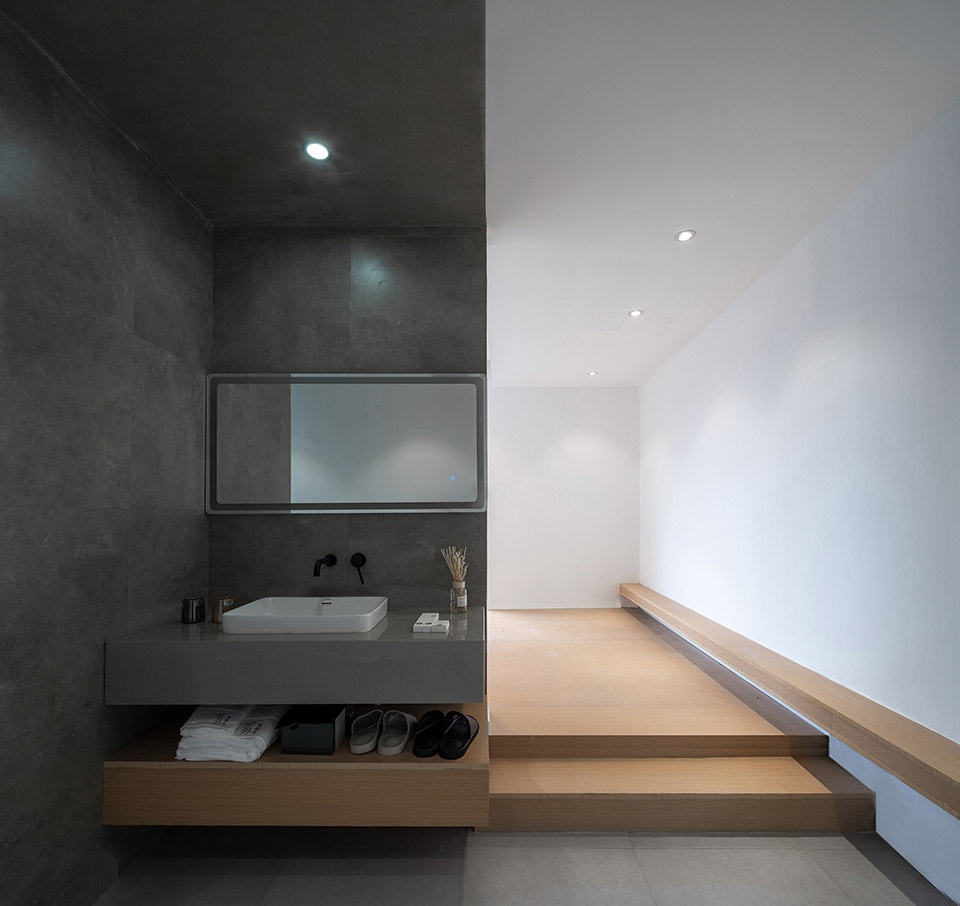 Bridge House China by Zhi Architects