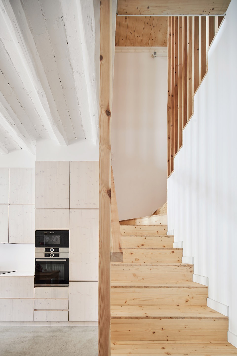 95pla renovation and expansion of a row house by vallribera arquitectes