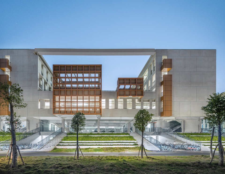 public teaching and learning building of guangdong university of petrochemical technology by tjad