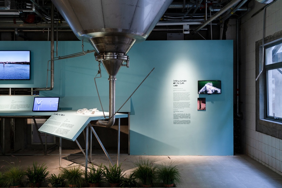 Urban Cosmologies Have We Met China by Mur Mur Lab