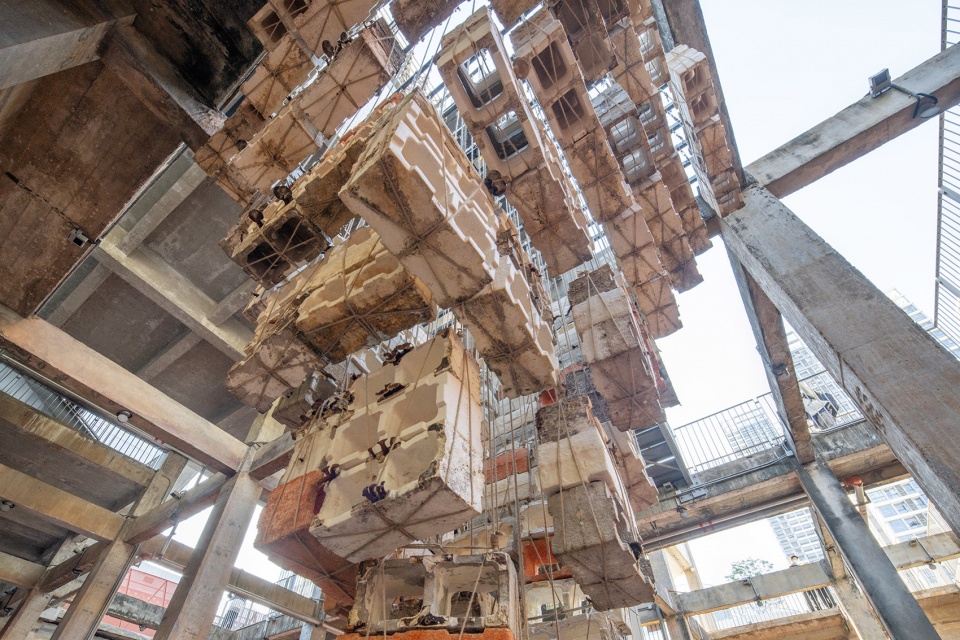 INVERTED ARCHITECTURE by Studio Link Arc