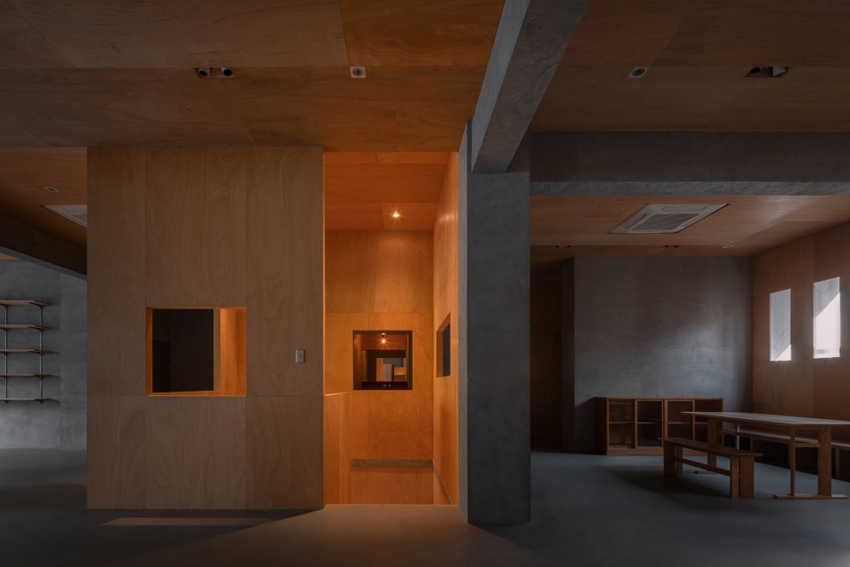 62 Beiting Lane Store China by MOU architecture studio