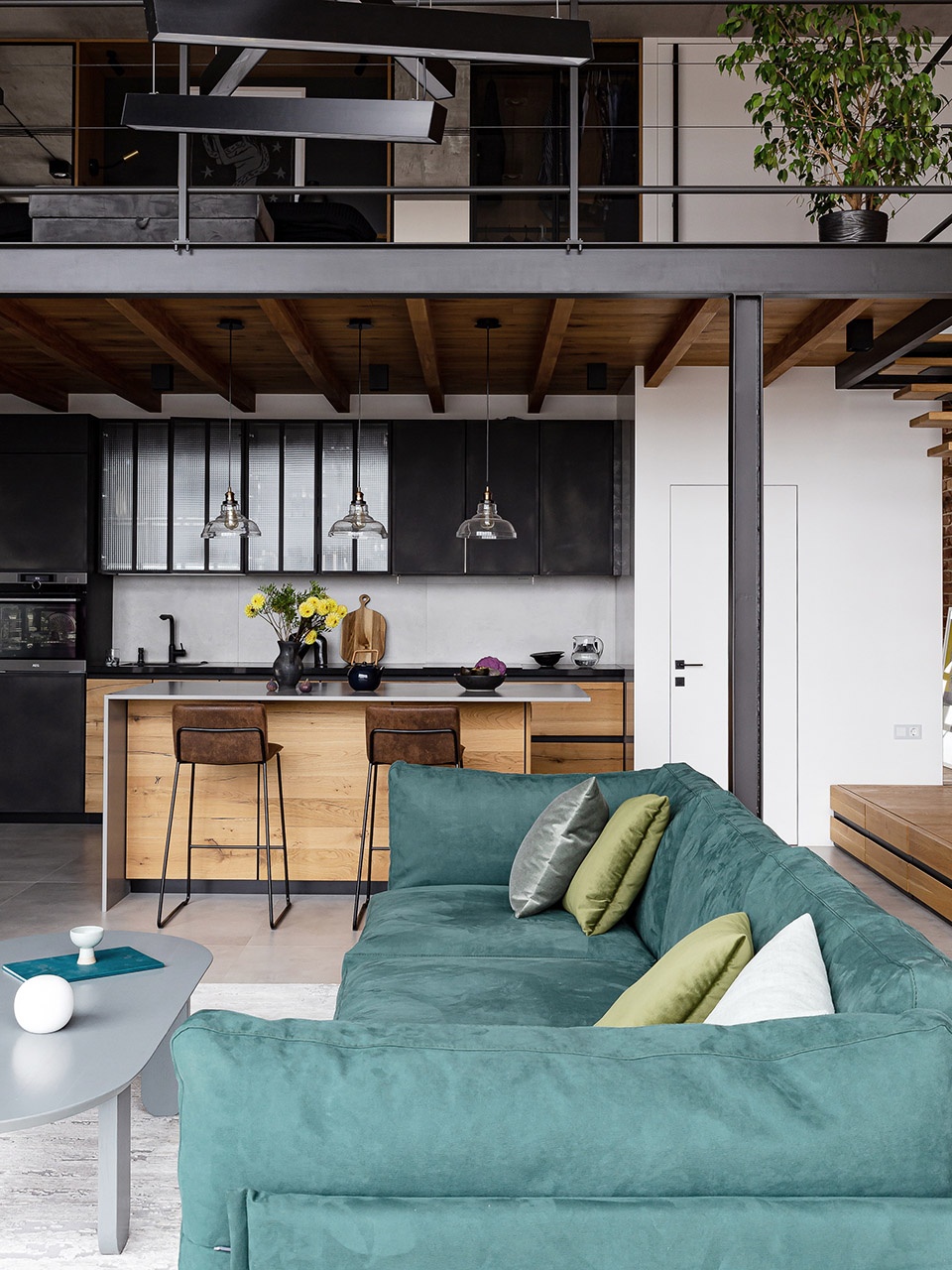 LOFT APARTMENT by ZROBIM architects