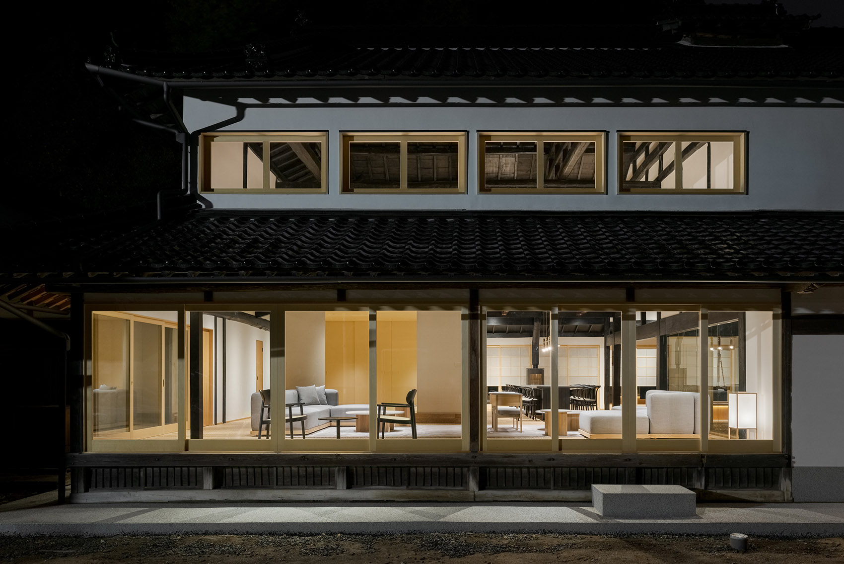 house in zinseki by reiichi ikeda design