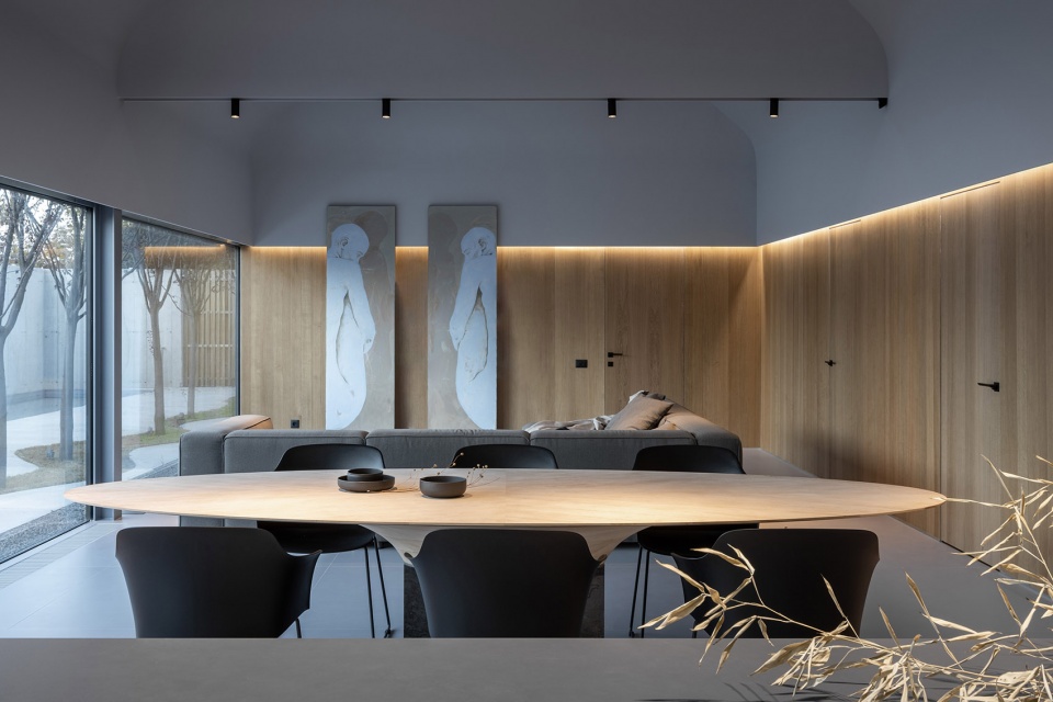 Villa Domes by Calujac Architecture