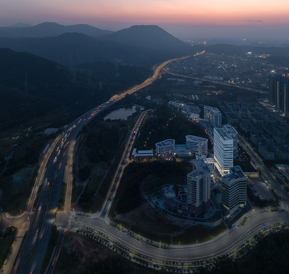 Design of Pingshan District Center for Disease Control and Prevention of Shenzhen by Z Z STUDIO