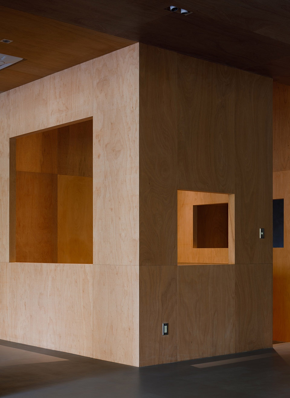 62 Beiting Lane Store China by MOU architecture studio