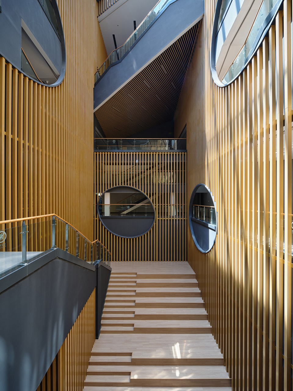 kaihua county public culture square by chinacuc