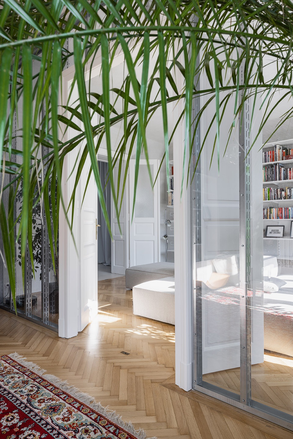 1927 apartment by kilohonc